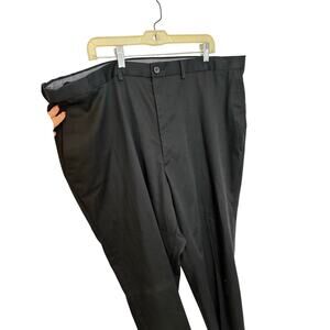 Men’s 44 X 30 Haggar Dress Pants Black Flex Event Corporate Business Holiday